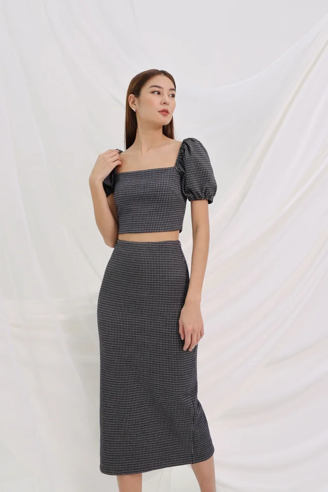 HARPER TAILORED MIDI KNIT SKIRT (ROYAL BLUE)
