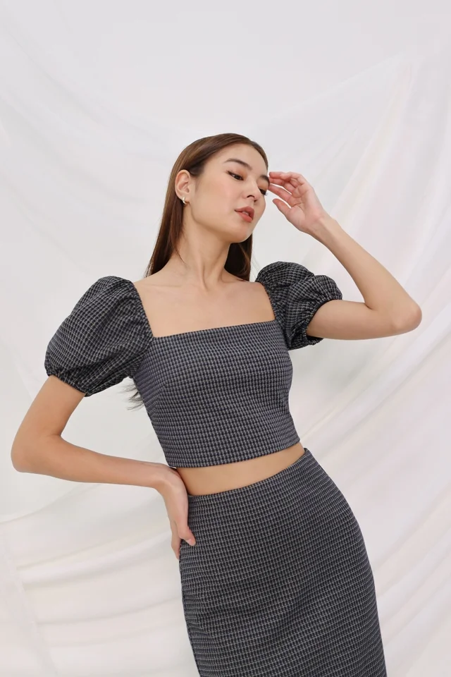 HARPER PUFF SLEEVE TOP (ROYAL BLUE)
