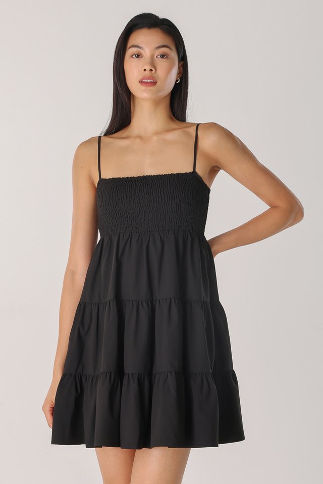 MELINA SMOCKED TIERED BABYDOLL DRESS (BLACK)