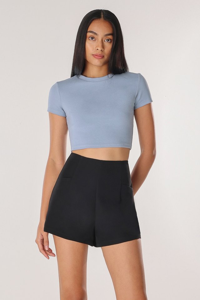 BBT BASIC CREW NECK - CROPPED (LIGHT BLUE)