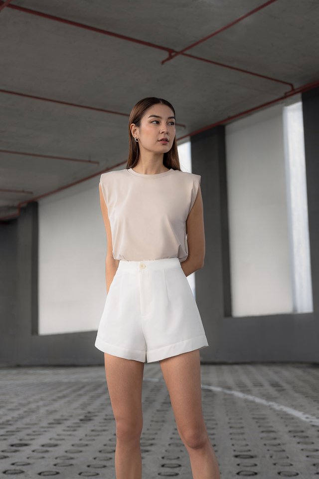 White on sale cropped jeans