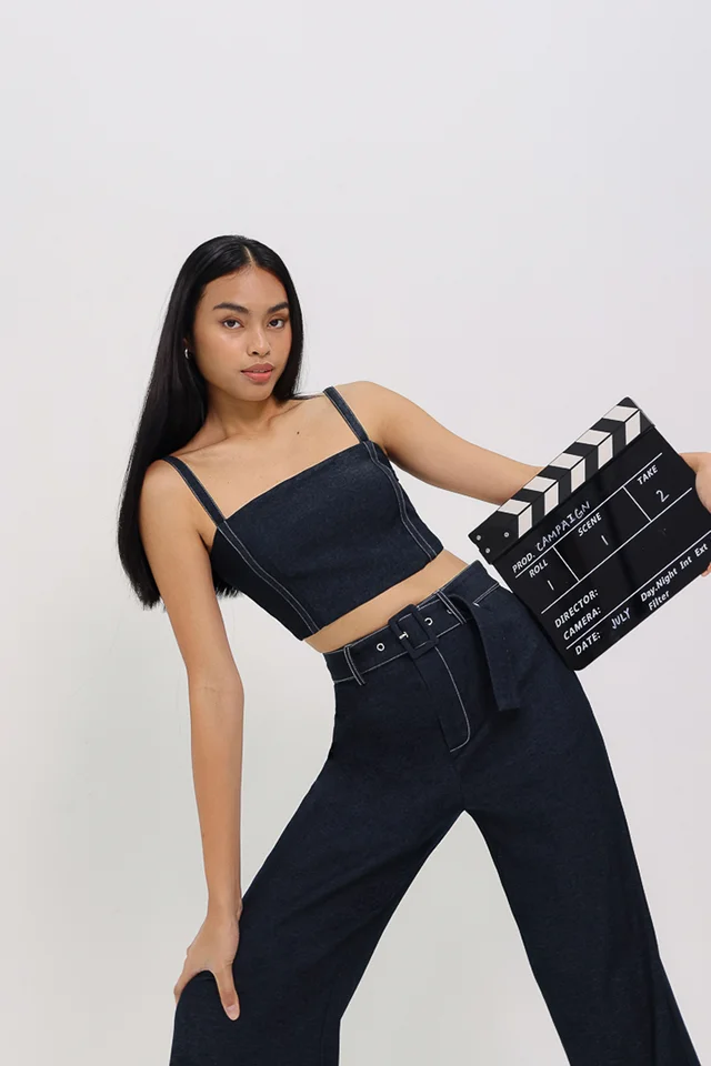 ELEVATE CONTRAST STITCH DENIM PADDED TOP (DARK)