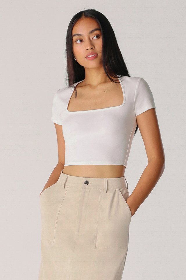 SIENNA CUT-IN BASIC RIBBED TOP - CROPPED (WHITE)