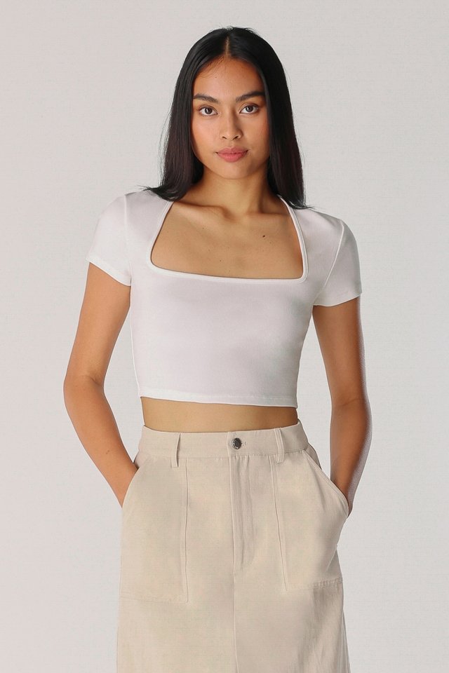 SIENNA CUT-IN BASIC RIBBED TOP - CROPPED (WHITE)