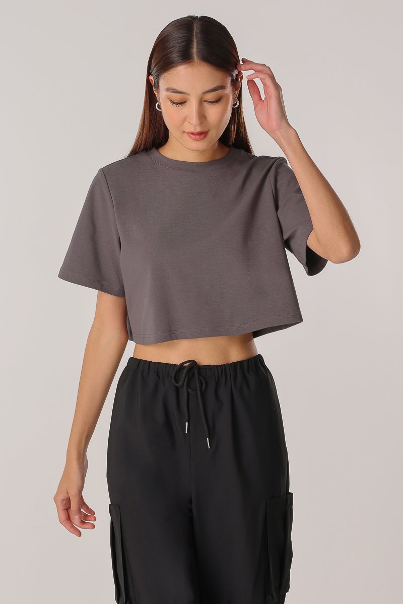 Boxy 2025 cropped tee