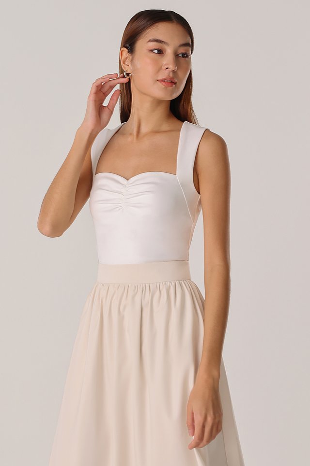 RUTH PADDED SWEETHEART CUT-IN TOP (WHITE)
