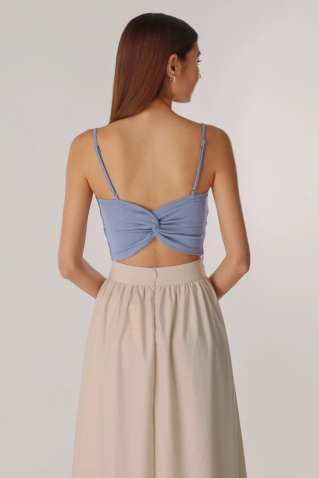 BEL PADDED TWIST KNOT CAMI TOP (LAKE BLUE)