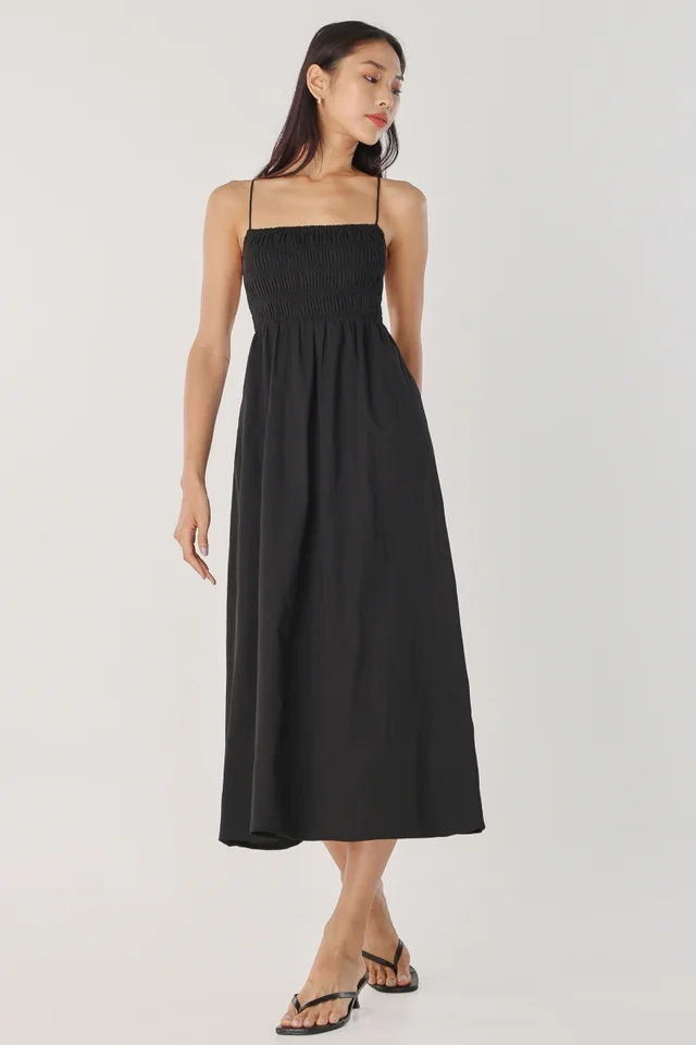 MELISA LACE BACK PADDED SHIRRED MAXI DRESS (BLACK)