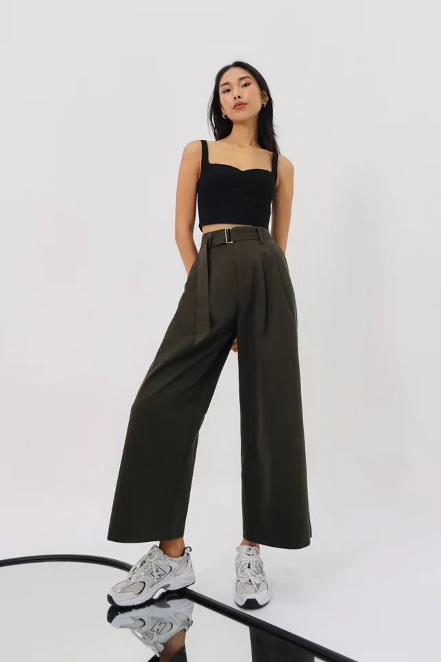 ELOY BELTED CARGO WIDE LEG PANTS (DARK MOSS)