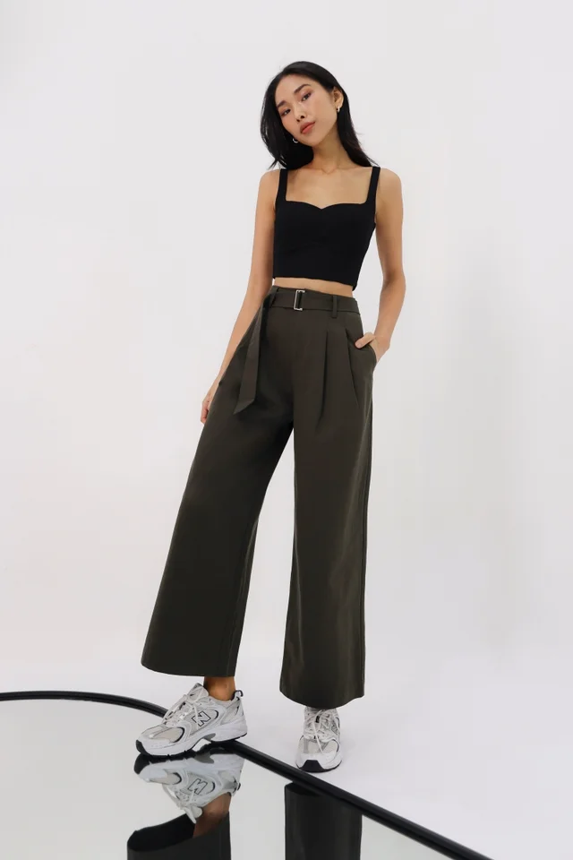 ELOY BELTED CARGO WIDE LEG PANTS (DARK MOSS)
