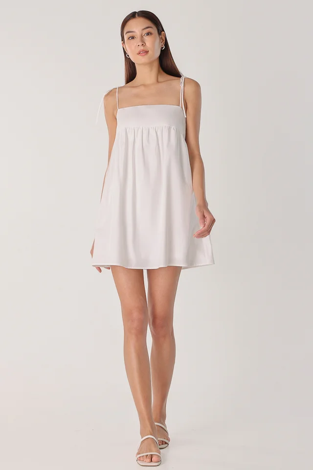 LOLA TIE-STRING PADDED BABYDOLL DRESS (WHITE)