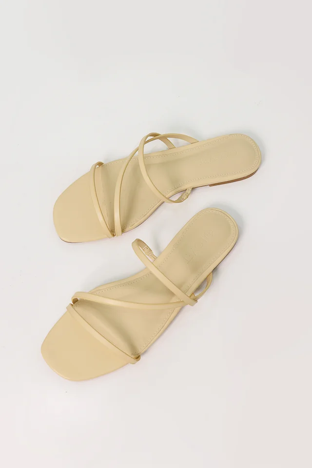 ITZY TRIPLE SLIM STRAP SANDALS (YELLOW)