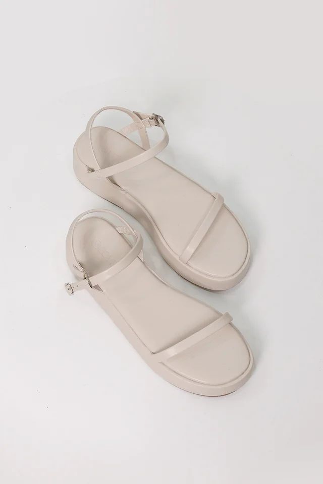 BRYN BASIC ANKLE STRAP FLATFORMS (OAT)