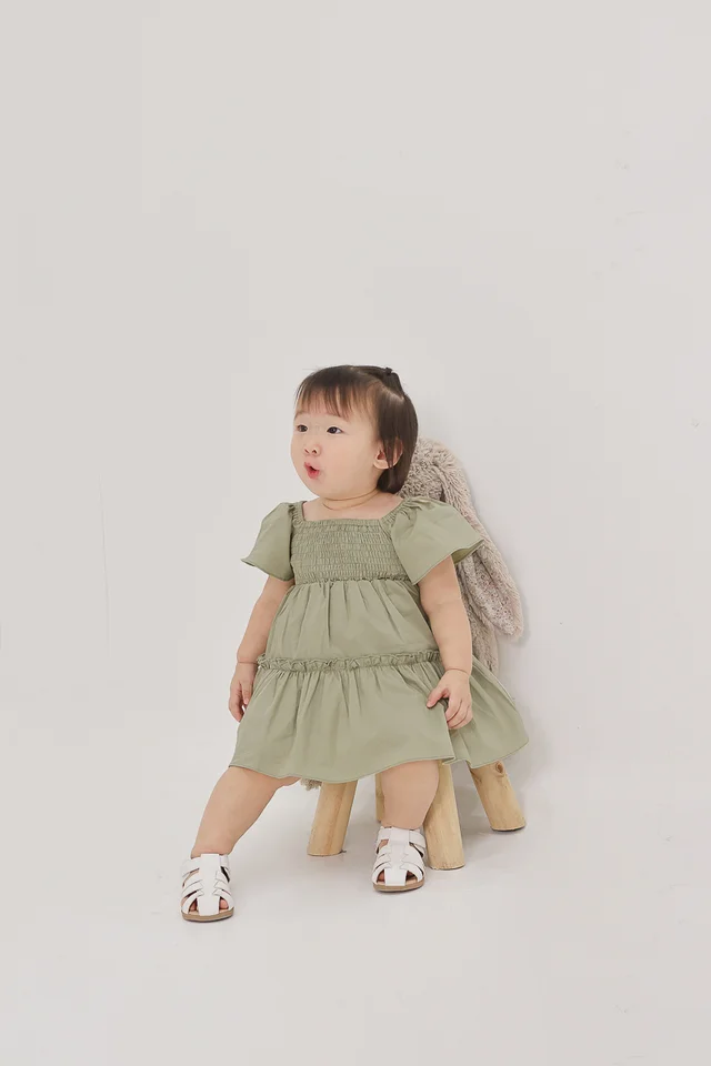 THEA FLUTTER SLEEVE DRESS (BOTANIC) - MINI GIRL