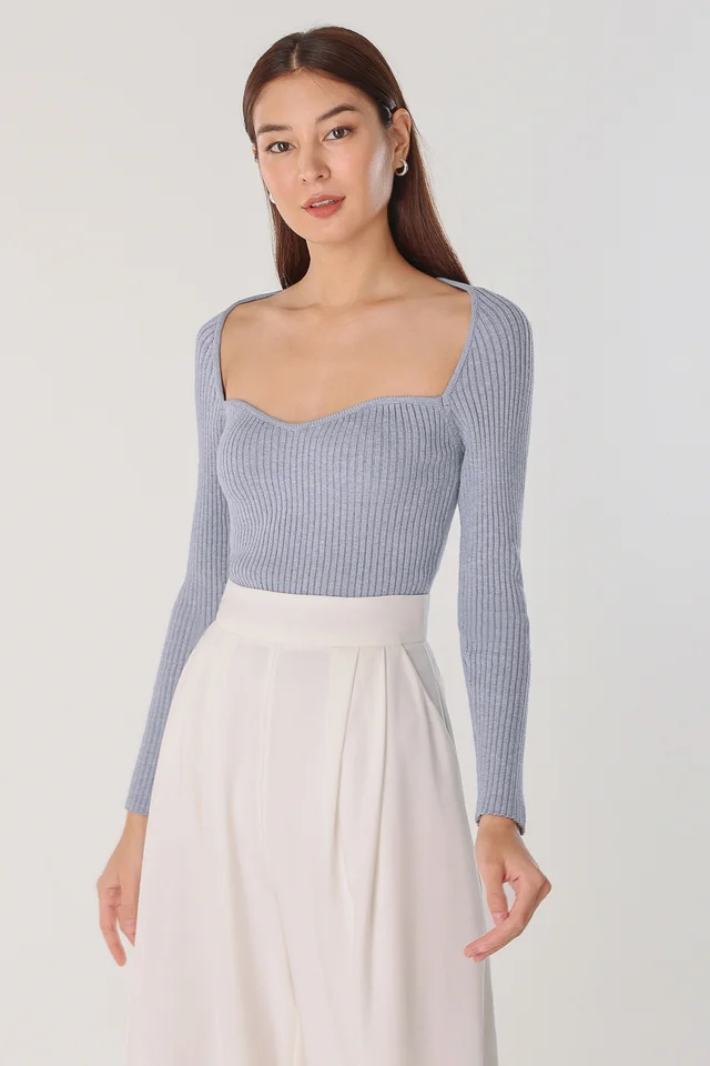 PORTIA SWEETHEART LONG SLEEVE KNIT TOP (FOAM BLUE)