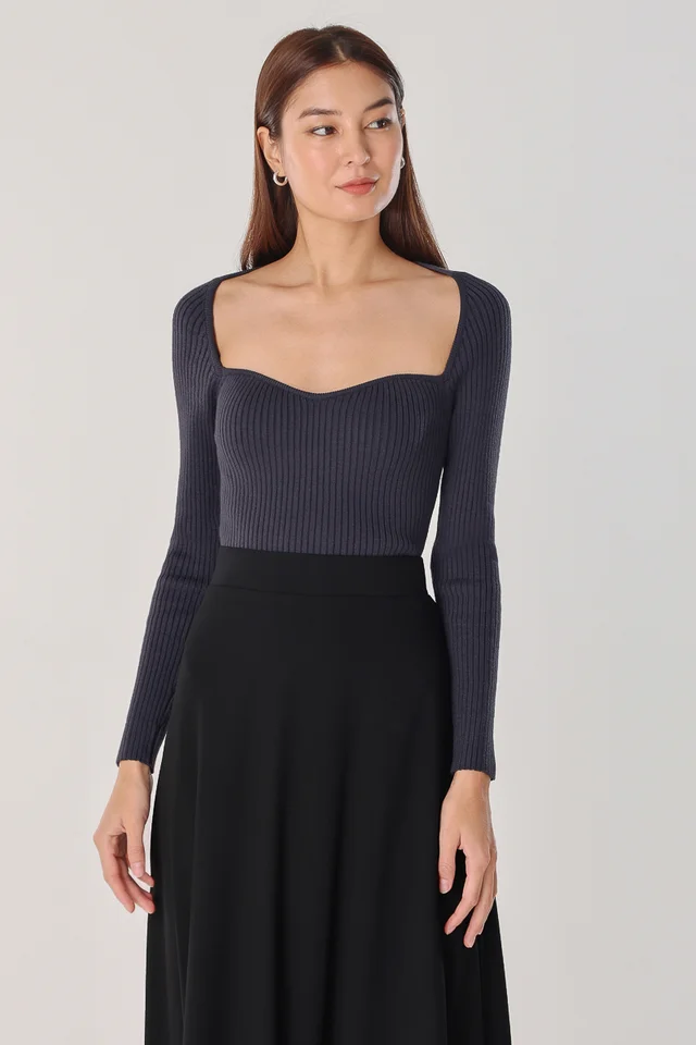 PORTIA SWEETHEART LONG SLEEVE KNIT TOP (GUNMETAL)