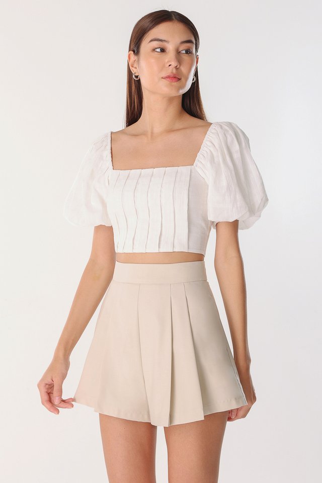 DREA TEXTURED PLEATED BUBBLE SLEEVE TOP (WHITE)