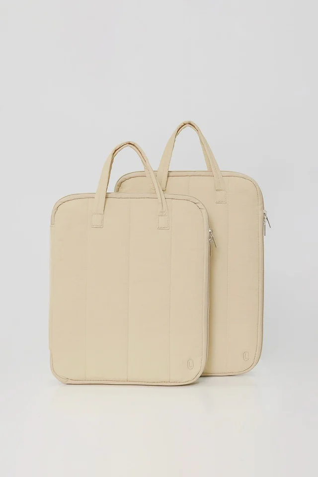 PILLOW LAPTOP COMMUTE BAG (FAWN)