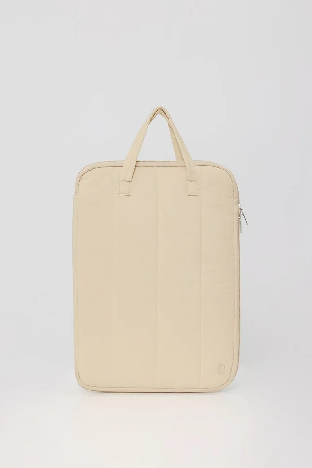PILLOW LAPTOP COMMUTE BAG (FAWN)