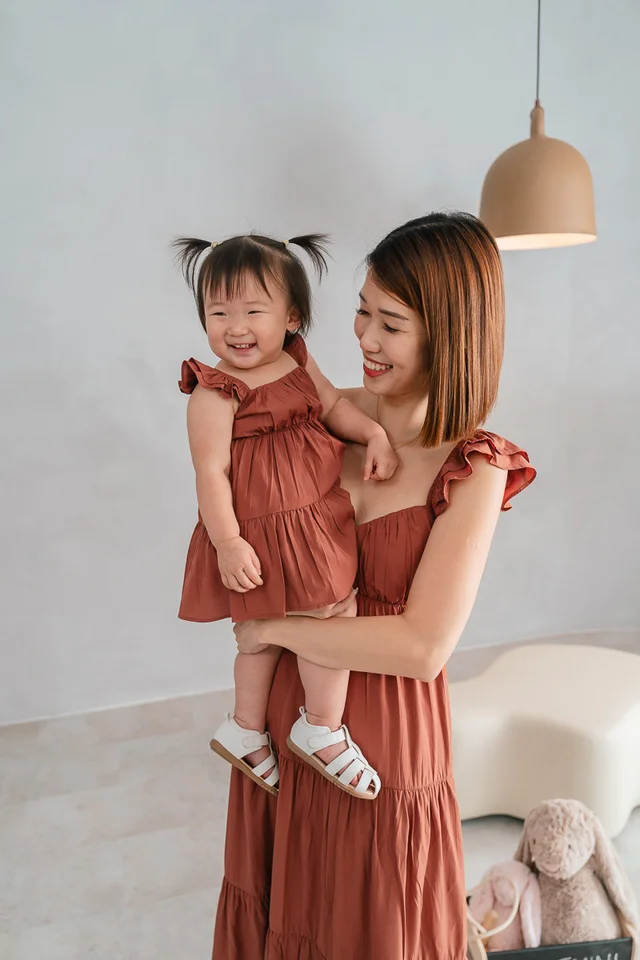 ROSALIE RUCHED RUFFLES DRESS (BRICK) - MINI GIRL