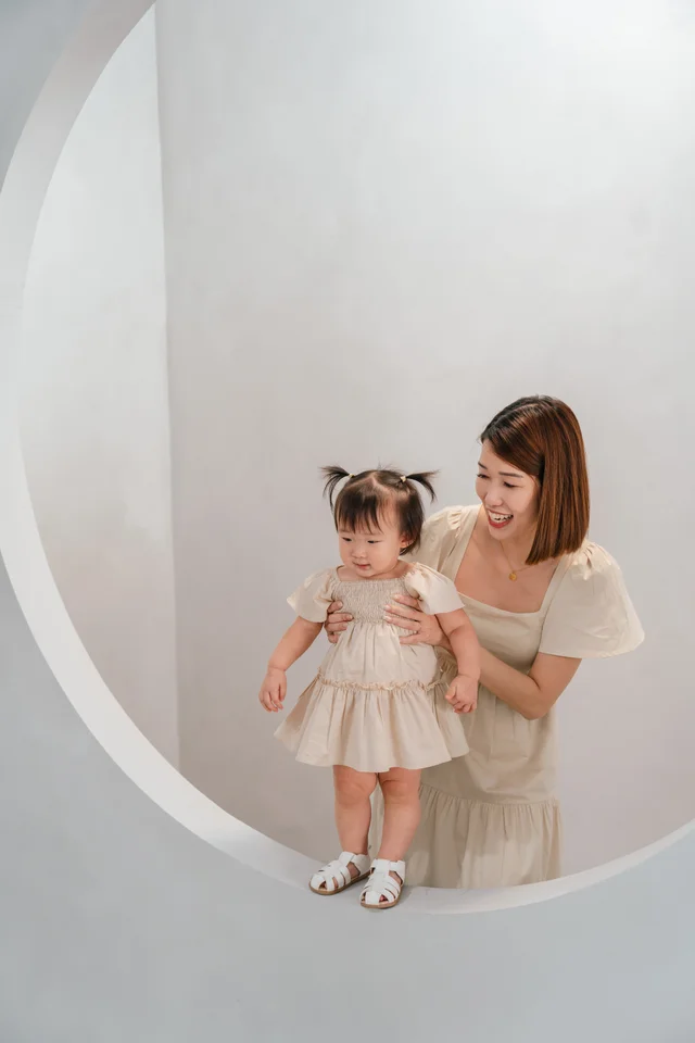 THEA FLUTTER SLEEVE DRESS (OAT) - MINI GIRL