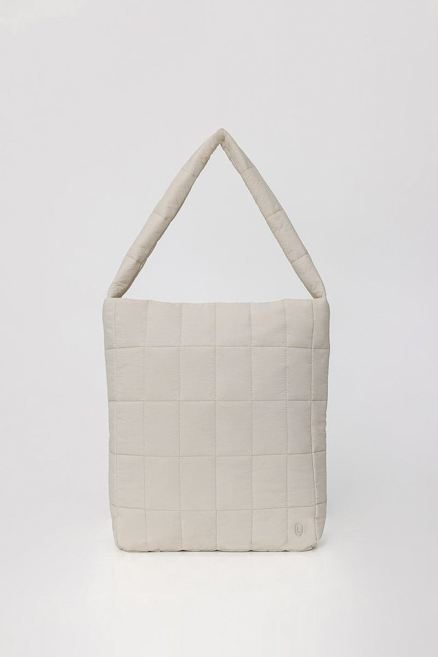 PILLOW QUILTED TOTE - LARGE (GREIGE)