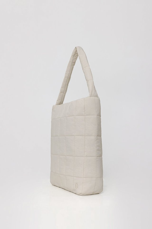 PILLOW QUILTED TOTE - LARGE (GREIGE)