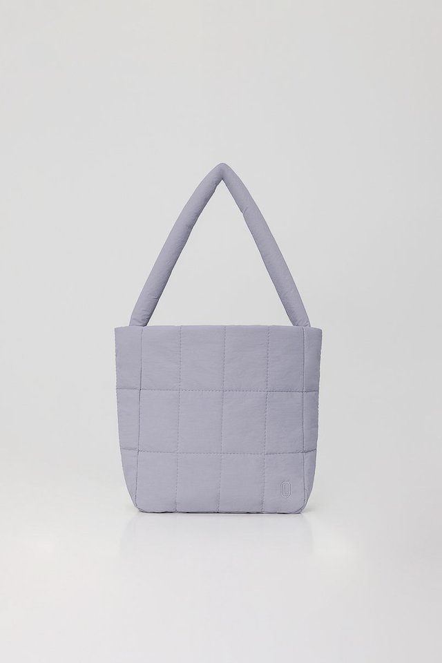 PILLOW QUILTED TOTE - MEDIUM (WISTERIA)