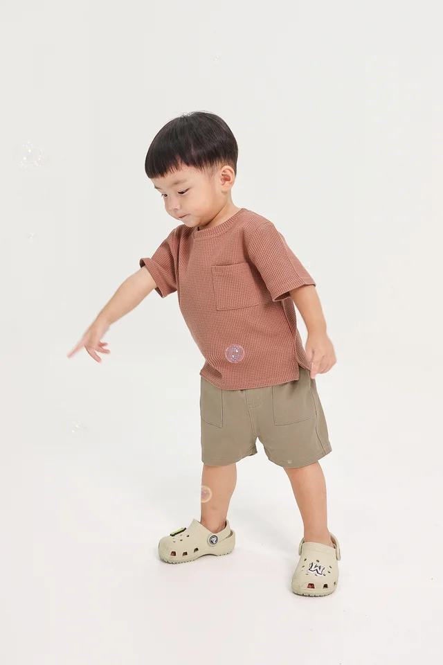 SHANE FITTED POCKET BERMS (KHAKI OLIVE) - MINI BOY