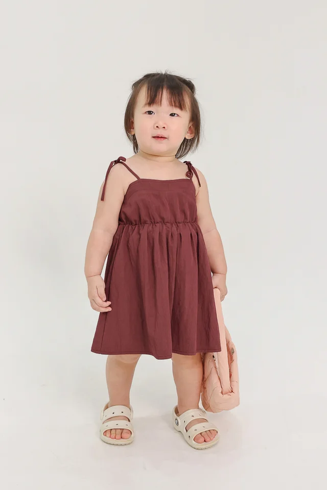 ERIN RUCHED TIE-STRING DRESS (MAHOGANY RED) - MINI GIRL