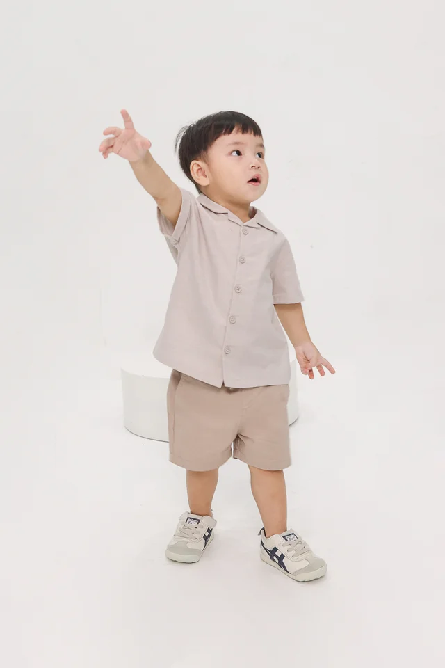 EZRA REVERE COLLAR LINEN SHIRT (BONE) - MINI BOY