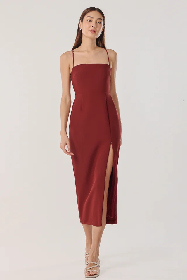 NADINE PADDED CROSS-BACK TIE MIDAXI DRESS (RUST RED)