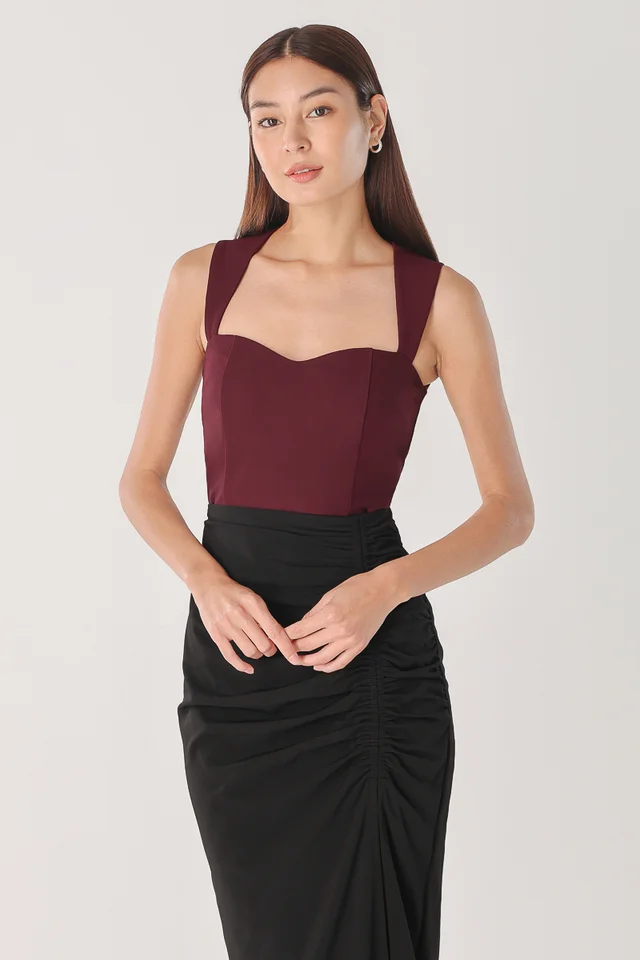 TALIA SWEETHEART PADDED CUT-IN TOP (MAROON)
