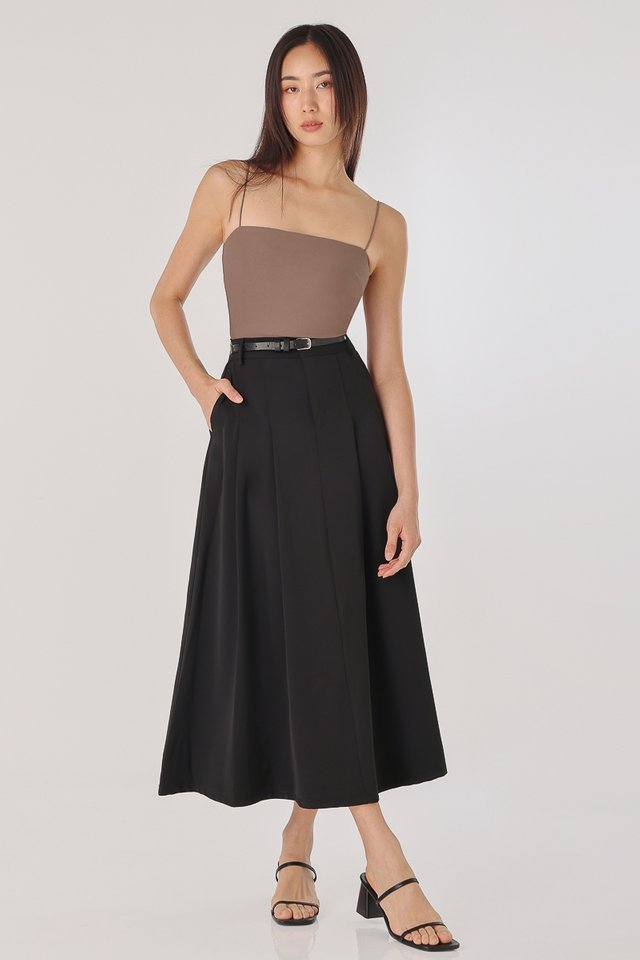 COSETTE BELTED DOUBLE PLEATED MAXI SKIRT (BLACK)