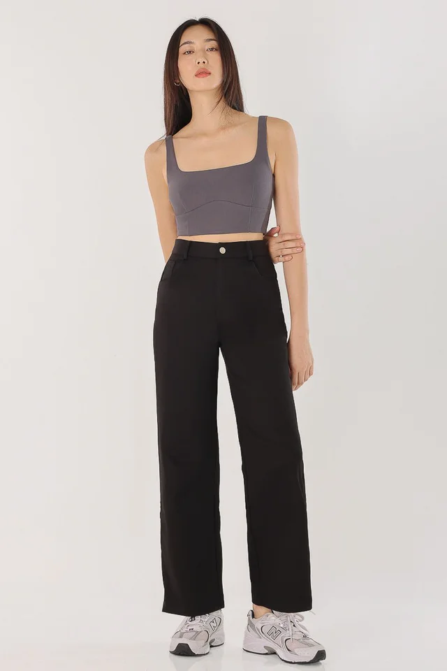 SIDE CHICK SIDE SLIT DENIM JEANS (BLACK)