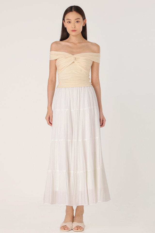 ROSELLE PLEATED TIERED FLARE MAXI SKIRT - PETITE (WHITE) 