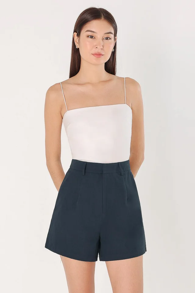 ERICKA COTTON MOM SHORTS (OXFORD NAVY) 