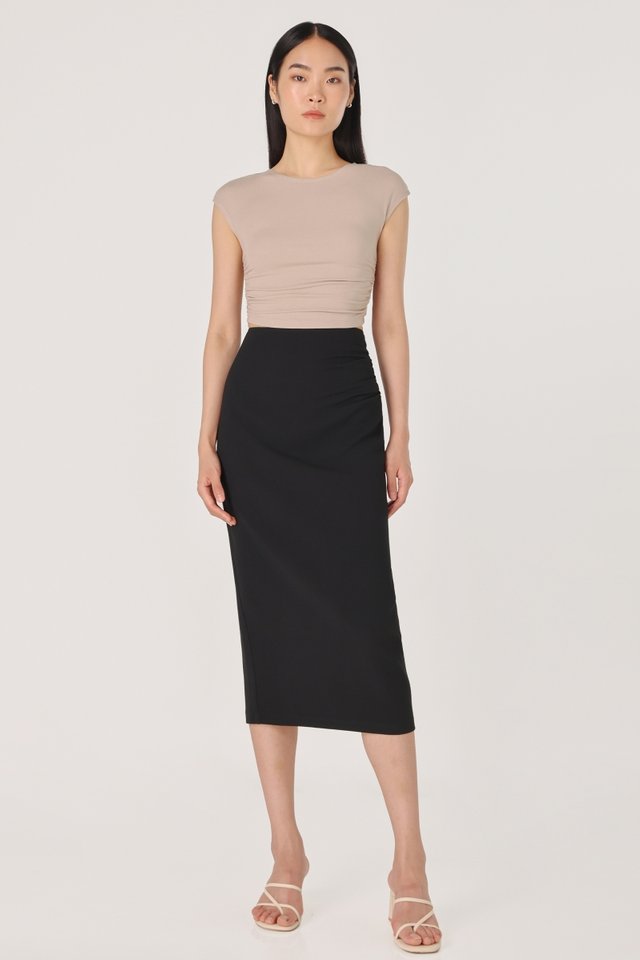 HALIA TEXTURED SIDE RUCHED TAILORED PENCIL SKIRT (BLACK) 