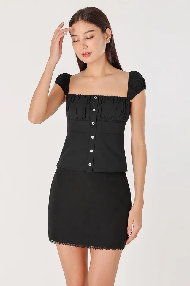 MELINDA PADDED CAP SLEEVE SHELL BUTTON TOP (BLACK)