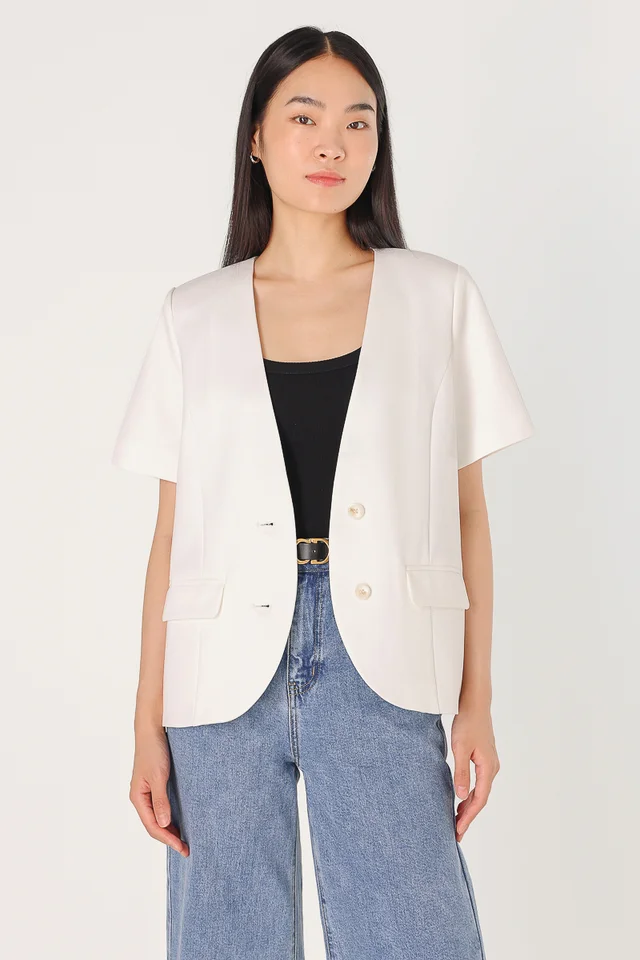 LIMITLESS POCKET SHORT SLEEVE BLAZER (WHITE)