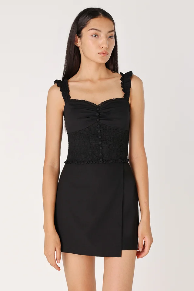 STELLE PADDED SMOCKED WAIST BUTTON TOP (BLACK)