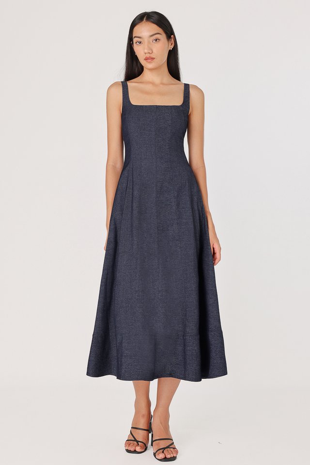 ADELIA PADDED PANELLED MIDAXI DRESS (BLUE DENIM)