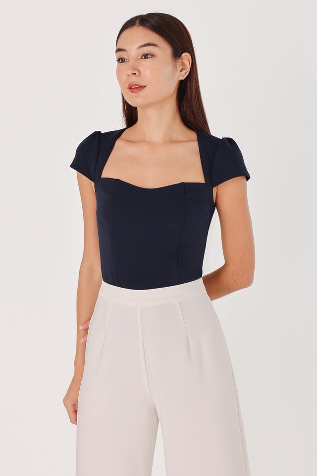 ORELIA PADDED SWEETHEART CAP SLEEVE TOP (NAVY)