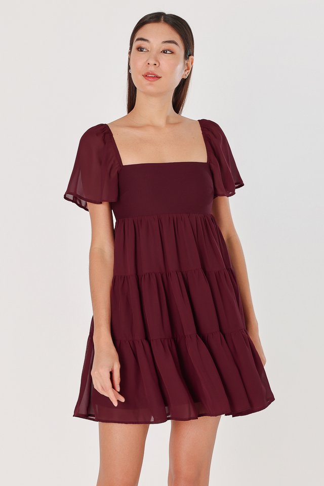 BETTY PADDED CHIFFON CONTRAST FLUTTER SLEEVE BABYDOLL DRESS (WINE)