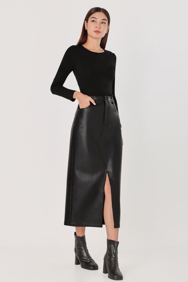 JEANNIE FAUX LEATHER FRONT SLIT SKIRT (BLACK)