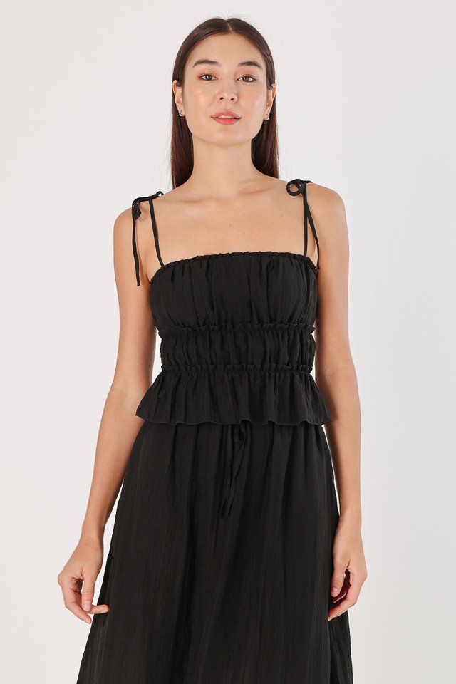 EVERLYN PADDED TEXTURED RUCHED RIBBON-TIE TOP (BLACK)