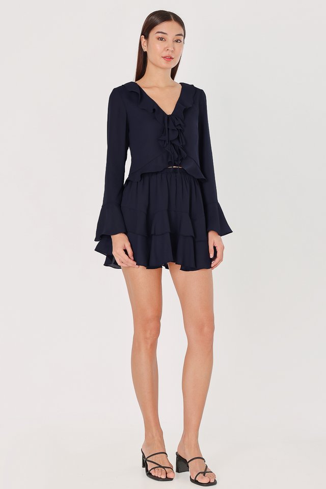 QUINN CHIFFON RUFFLE RIBBON SLEEVE TOP (NAVY)