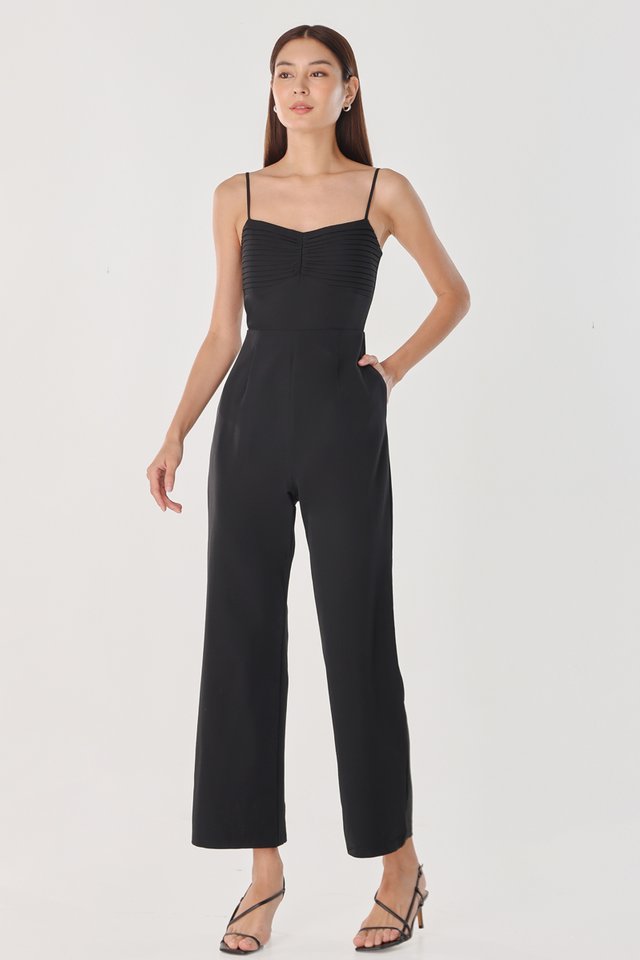 CHRISTIE PLEATED JUMPSUIT (BLACK)