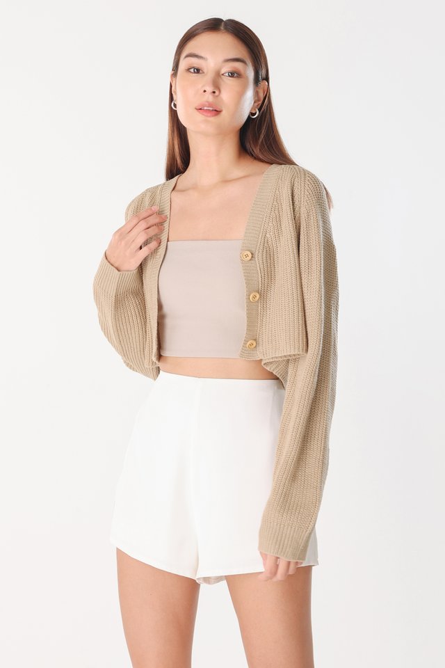 LAURYN WOODEN BUTTON CROP KNIT CARDIGAN (CASHMERE)