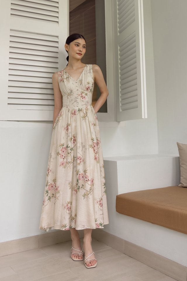 JASMINE VINTAGE FLORAL BUTTON CORSET MAXI DRESS (OAT)